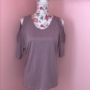 Rue 21 top with crochet detail/shoulder cut out